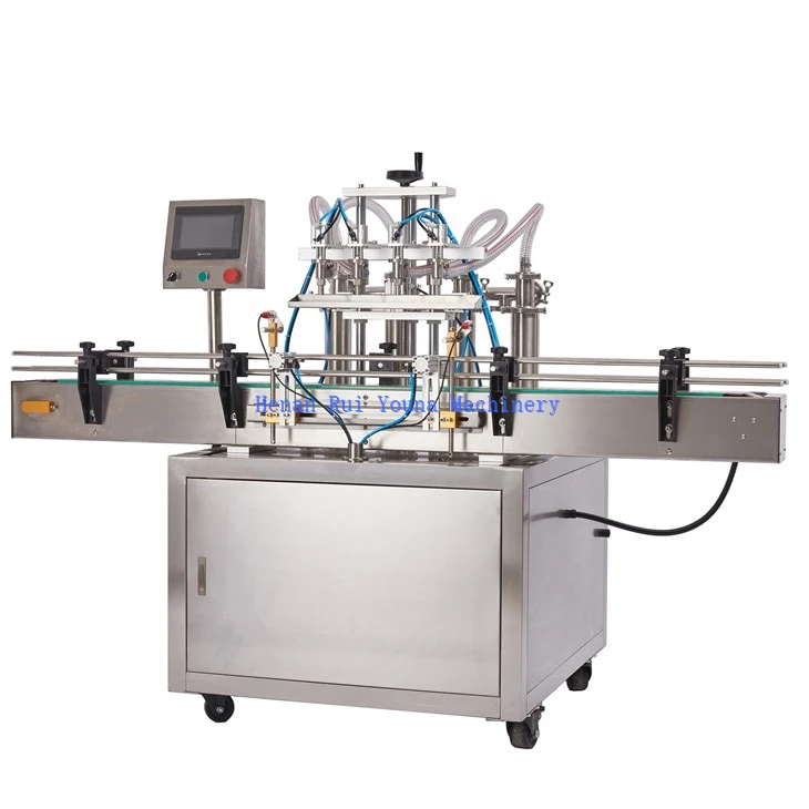 Riempitrice automatica di liquidi detergenti